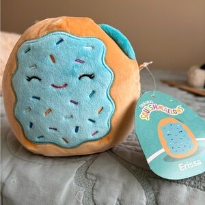 Squishmallows Erissa Blue and Tan Cookie Plush